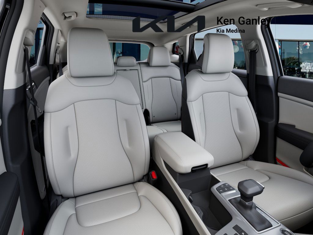 2026 Kia Sportage EX photo 11