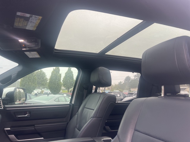 2025 Toyota Tundra Platinum photo 17