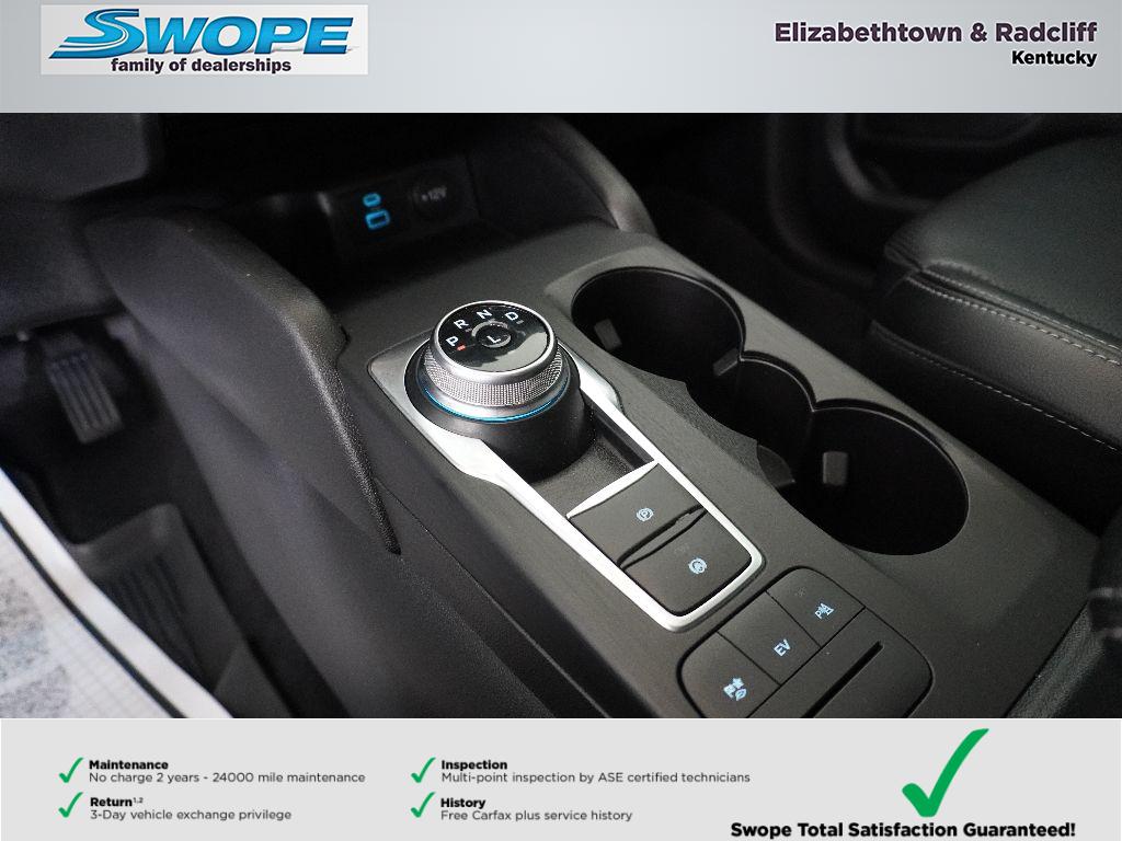 2022 Ford Escape Titanium Plug-In Hybrid photo 13