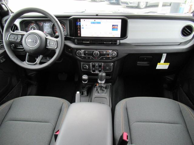 2025 Jeep Gladiator Sport S photo 12