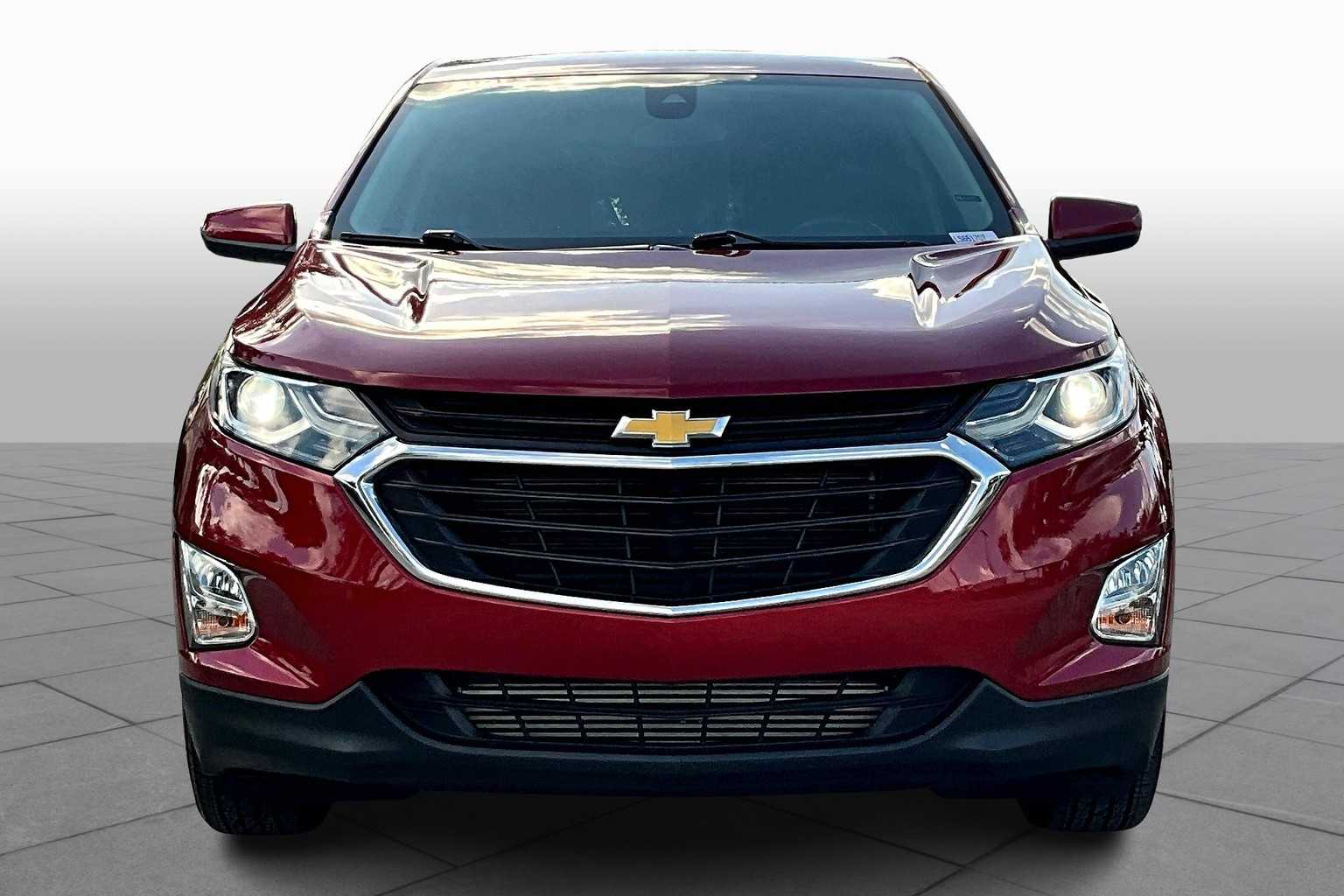 2020 Chevrolet Equinox LT photo 3