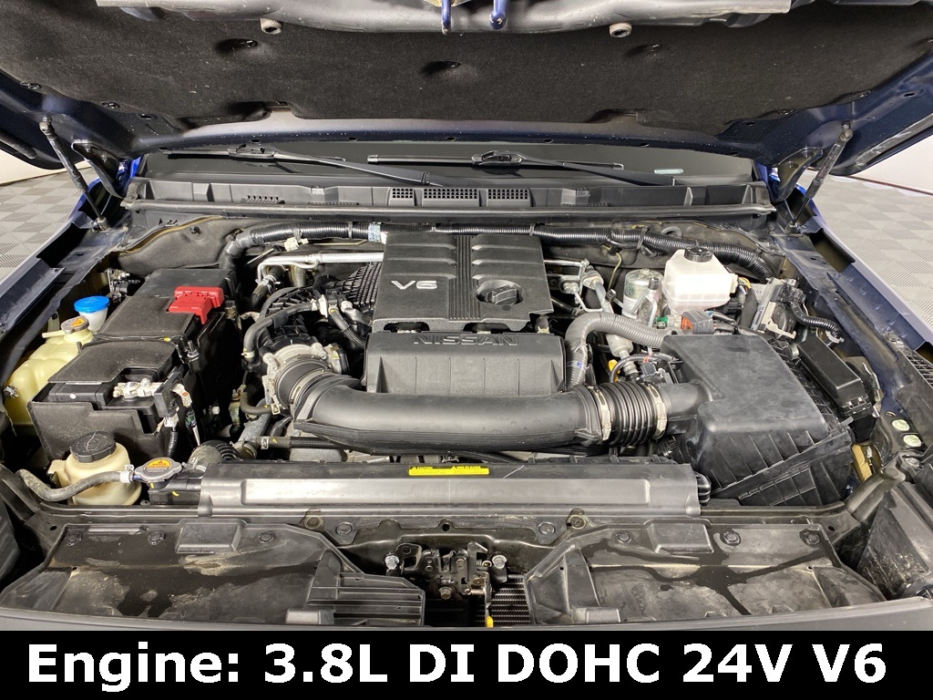 2023 Nissan Frontier PRO-4X photo 4