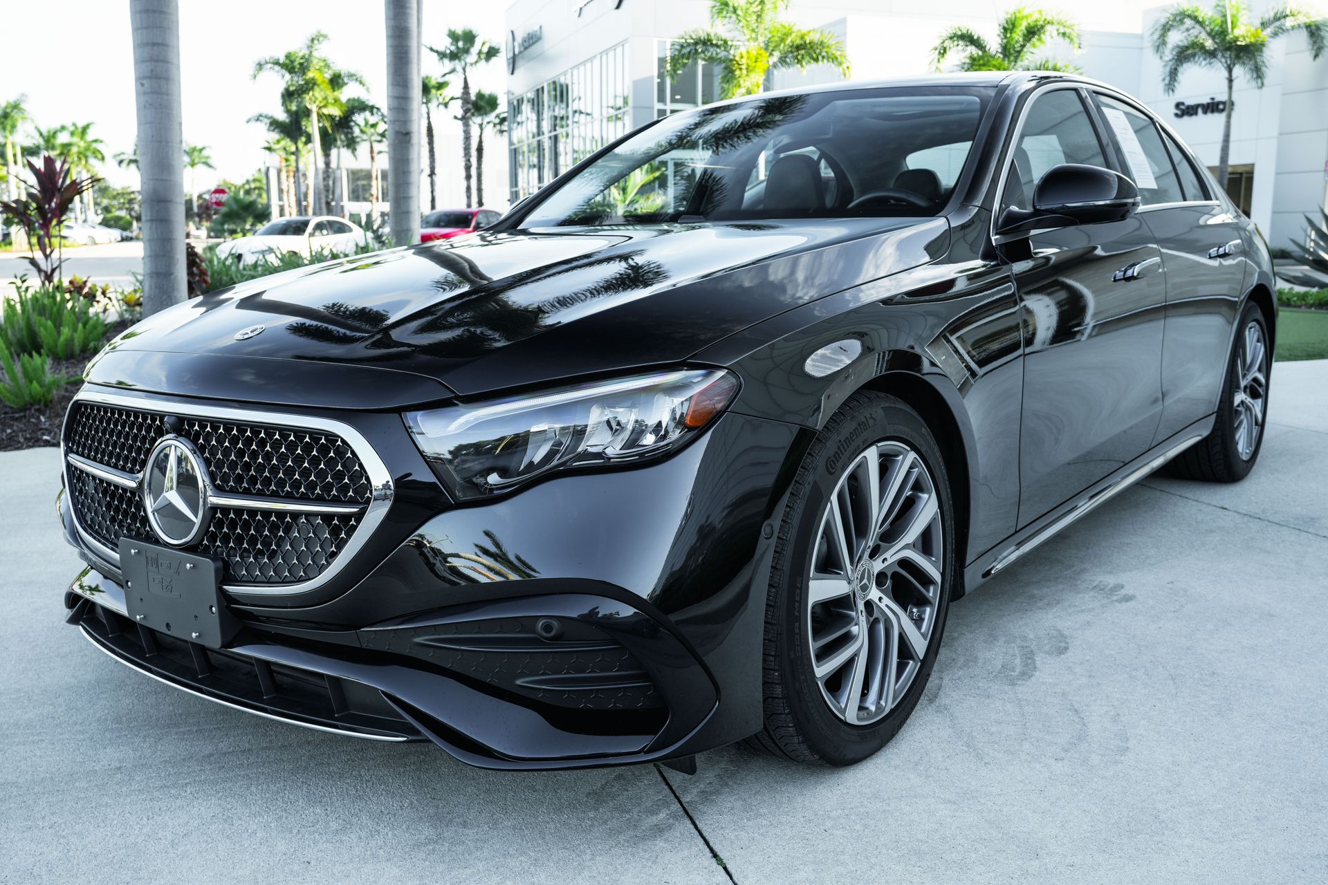 2025 Mercedes Benz E 350 photo 3