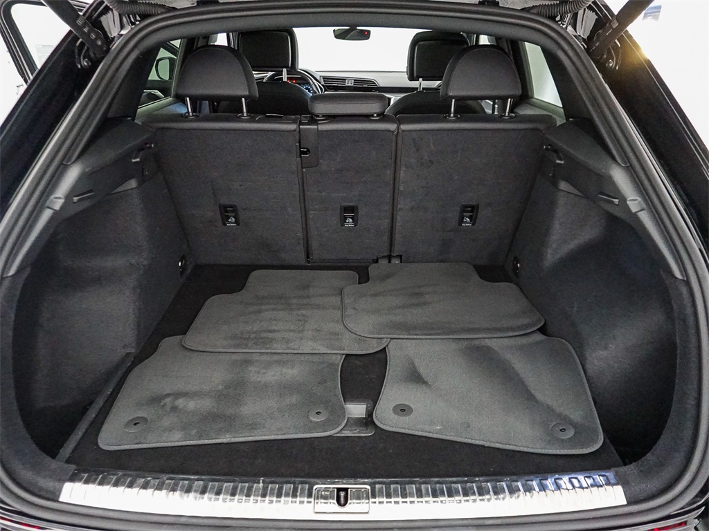 2022 Audi Q3 Premium S line photo 17