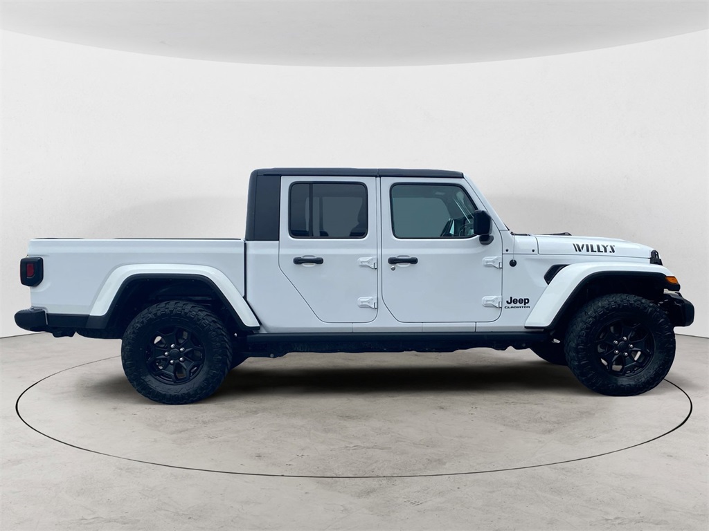 2021 Jeep Gladiator Willys photo 6