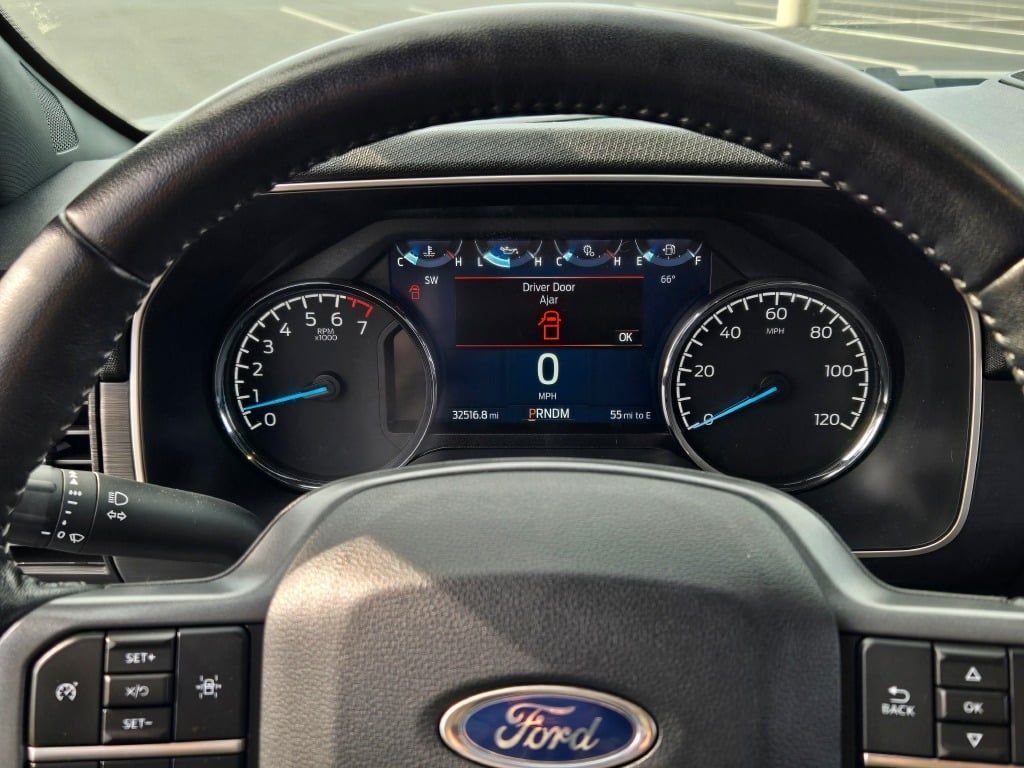 2022 Ford F-150 XLT photo 33