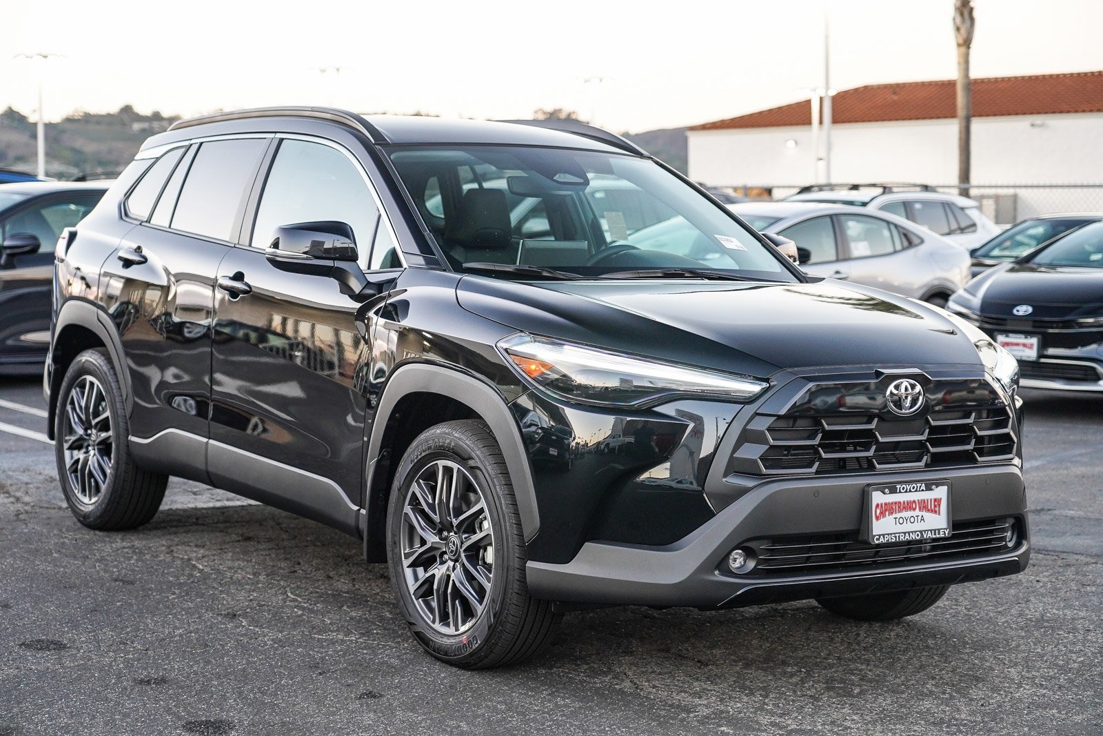 2026 Toyota Corolla Cross XLE photo 4