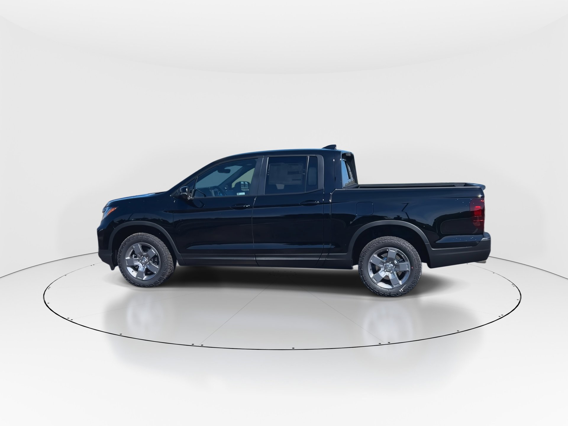 2025 Honda Ridgeline TrailSport photo 4