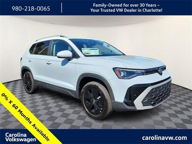 2025 Volkswagen Taos SE's photo