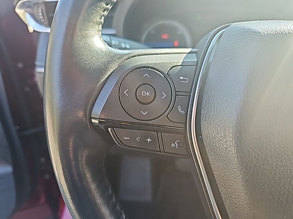 2021 Toyota Venza XLE photo 21
