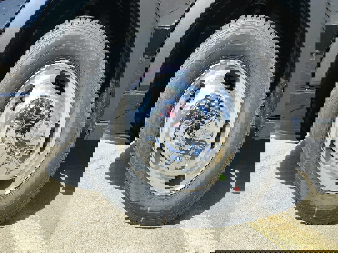 2025 Ford Transit Passenger XLT photo 23