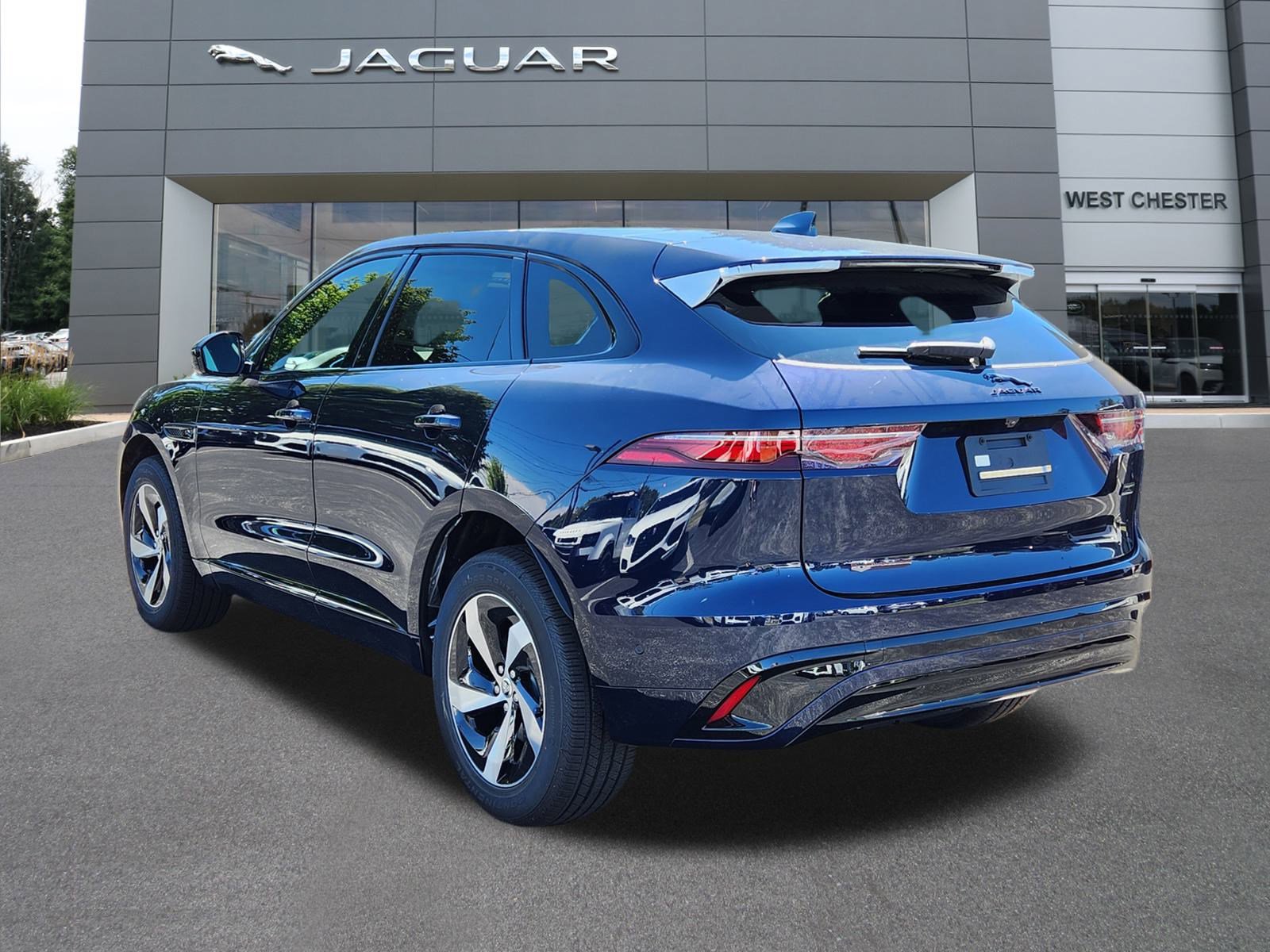 2026 Jaguar F-PACE P250 R-Dynamic S photo 3