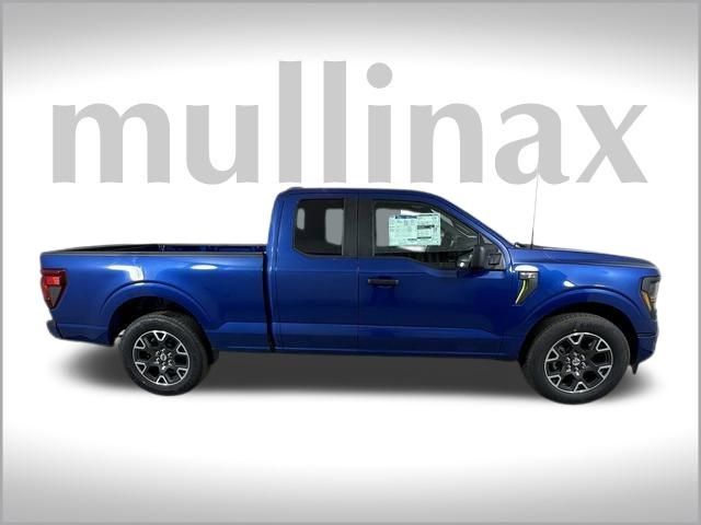 2025 Ford F-150 STX photo 13