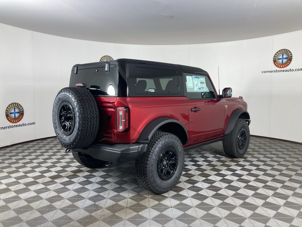 2025 Ford Bronco Badlands photo 14
