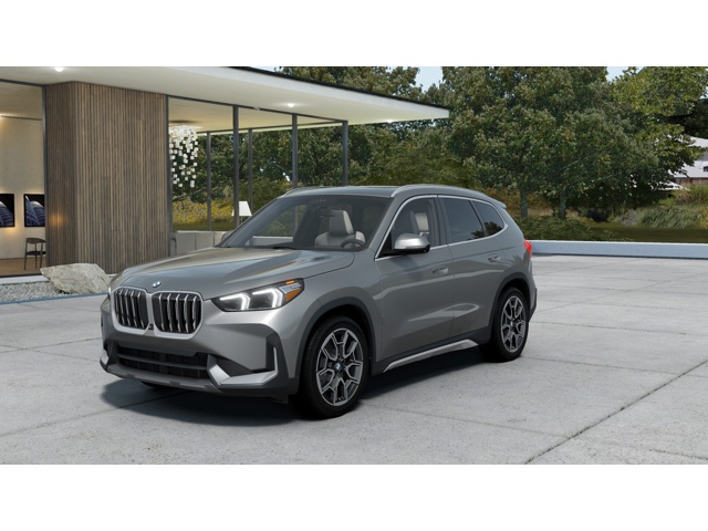 2026 BMW X1 28i's photo