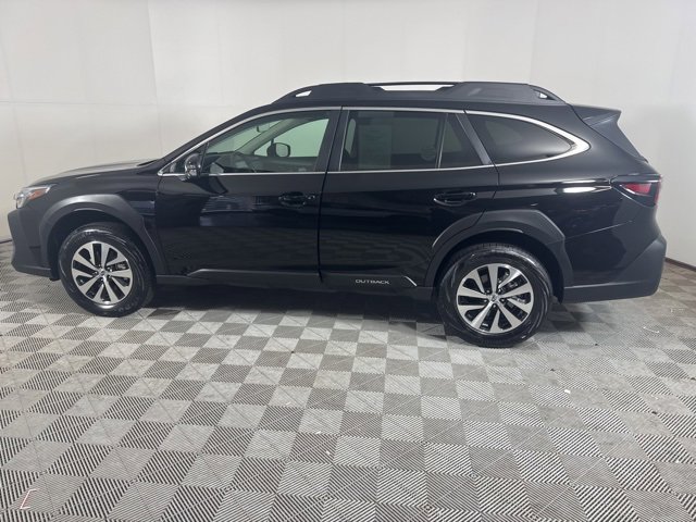 2025 Subaru Outback Premium photo 2