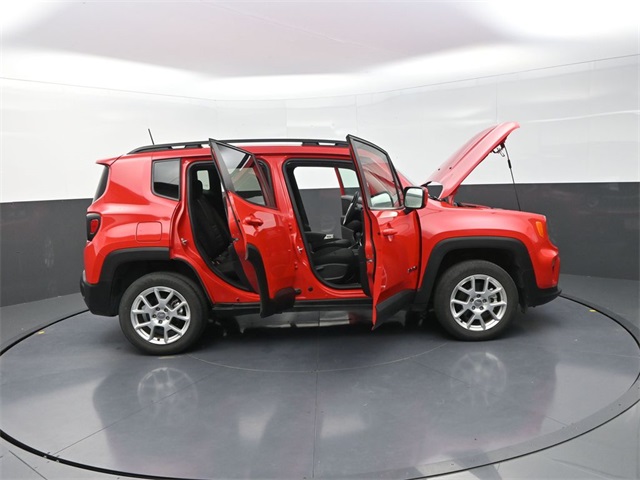 2021 Jeep Renegade Latitude photo 30