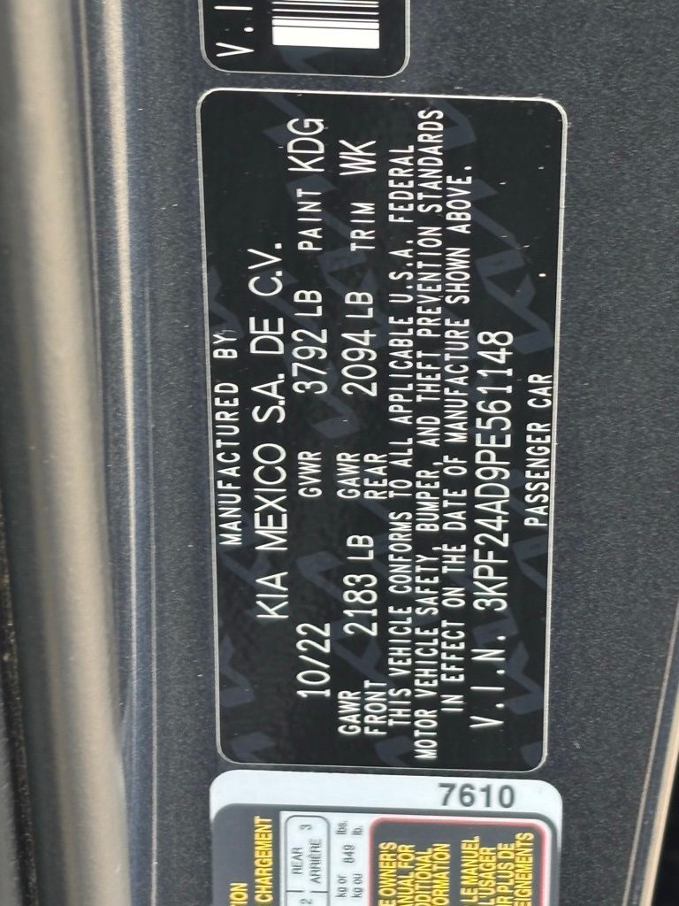 2023 Kia Forte LXS photo 25