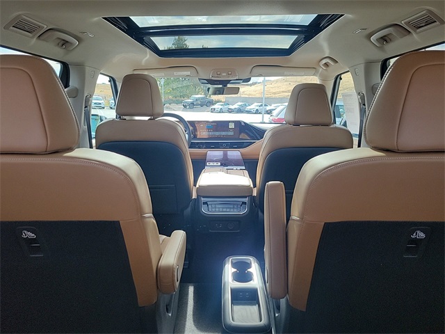 2025 Infiniti QX80 Luxe photo 32
