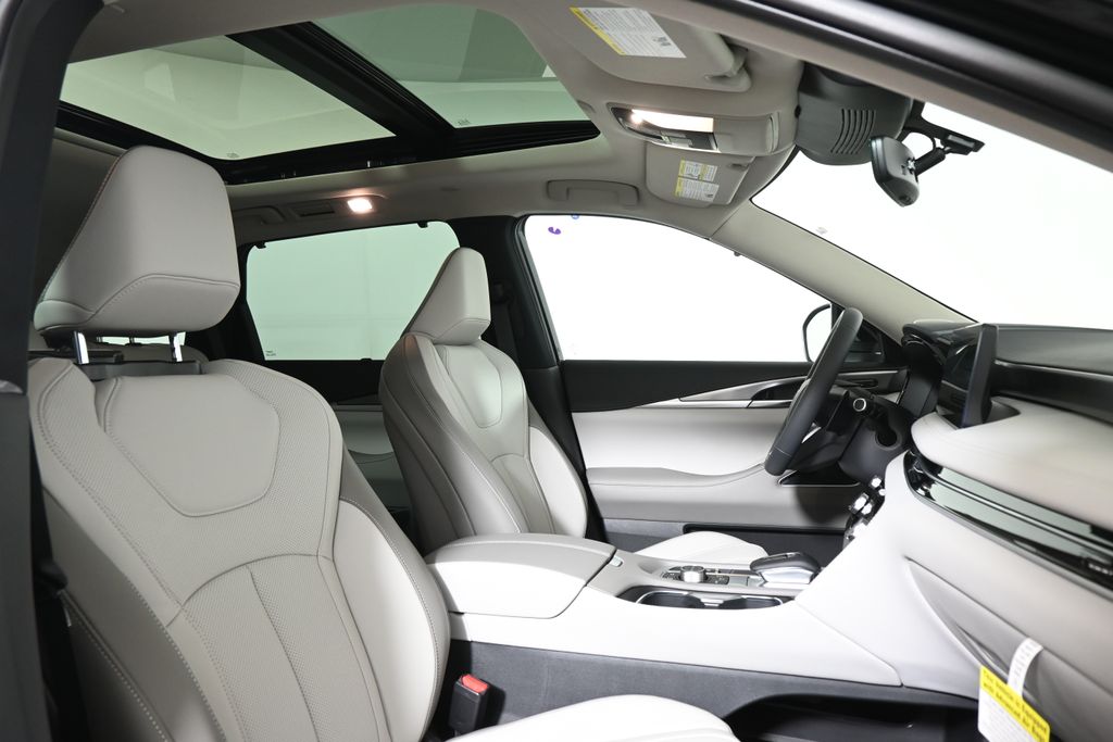 2026 Infiniti QX60 Luxe AWD photo 21