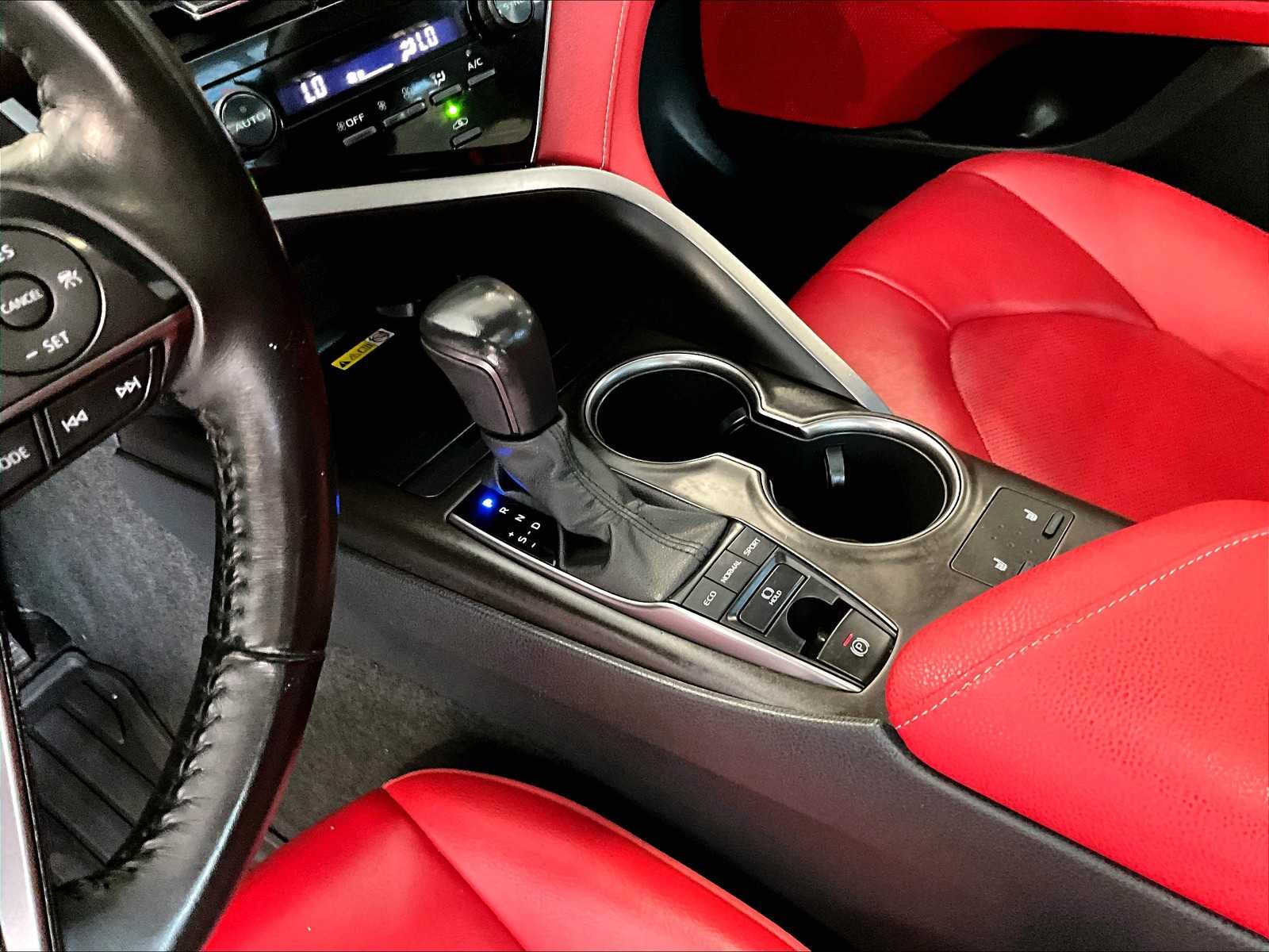 2023 Toyota Camry XSE photo 18