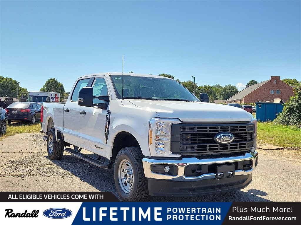 2026 Ford F-250 Super Duty XL's photo