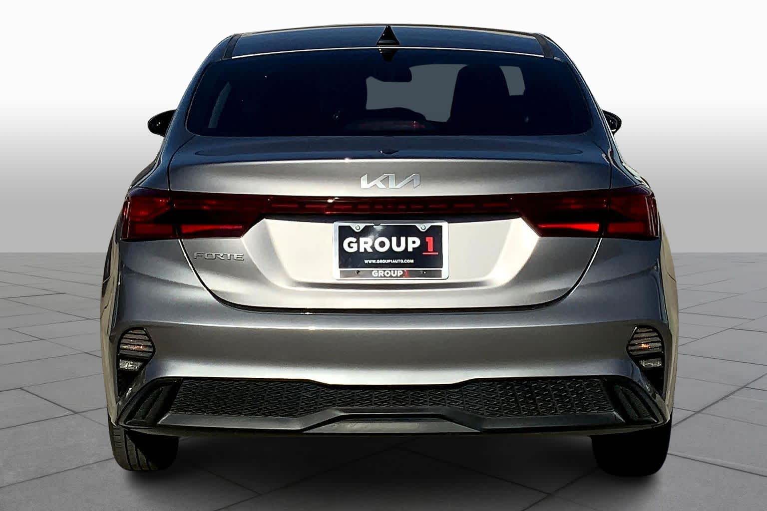 2023 Kia Forte LXS photo 4