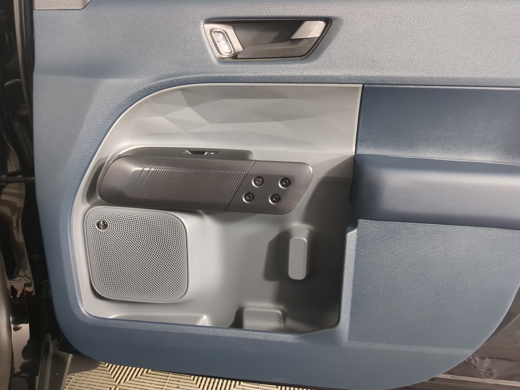 2024 Ford Maverick Lariat photo 15