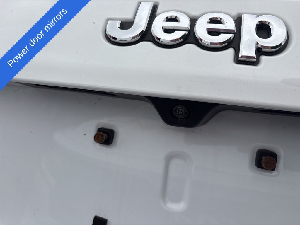 2022 Jeep Compass Limited photo 3