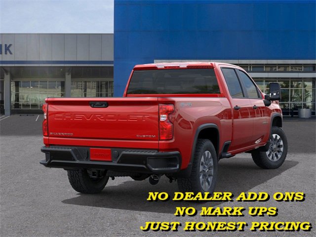 2025 Chevrolet Silverado 2500HD Custom photo 4