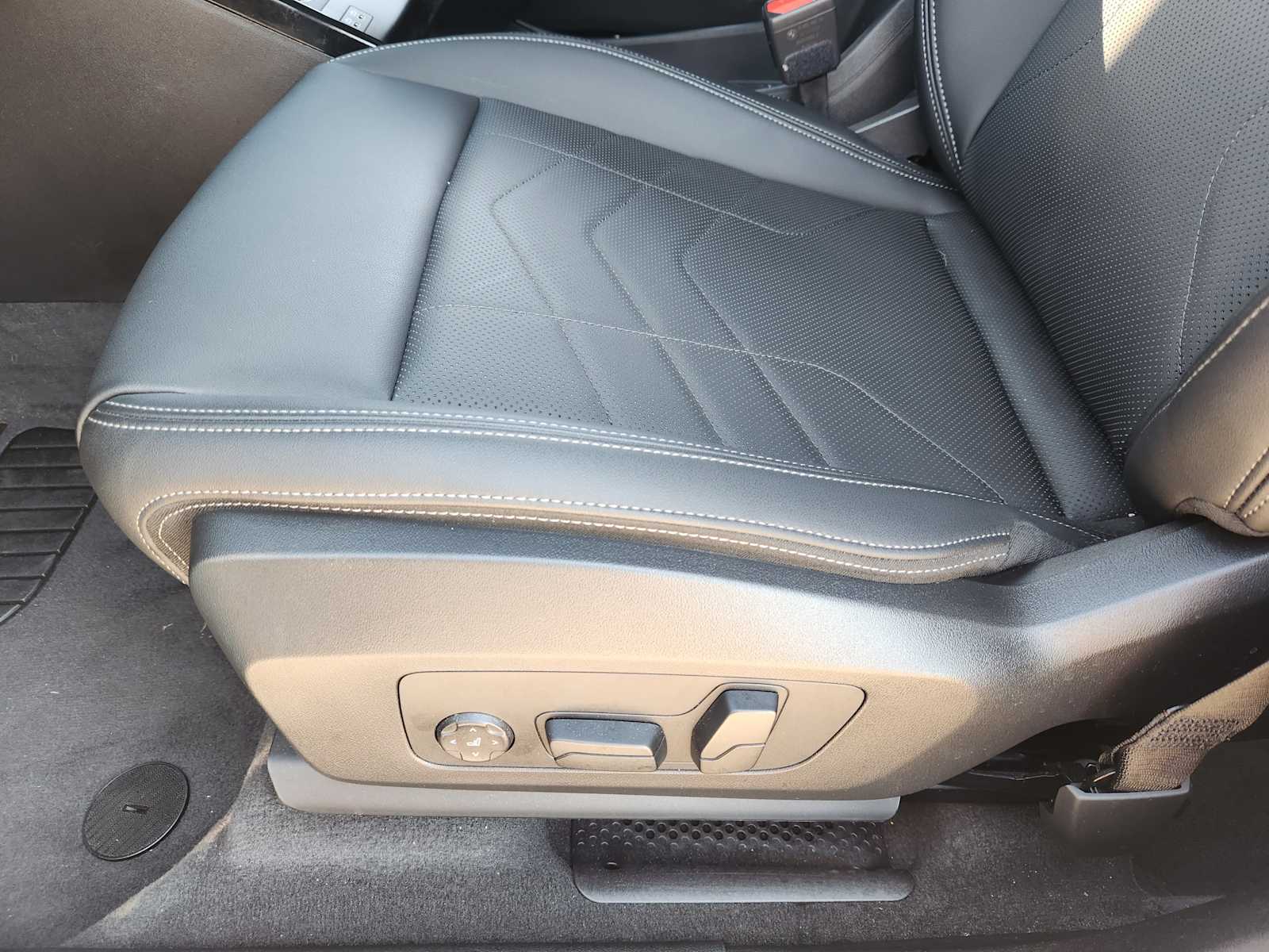 2025 Bmw X1 XDrive28i photo 15