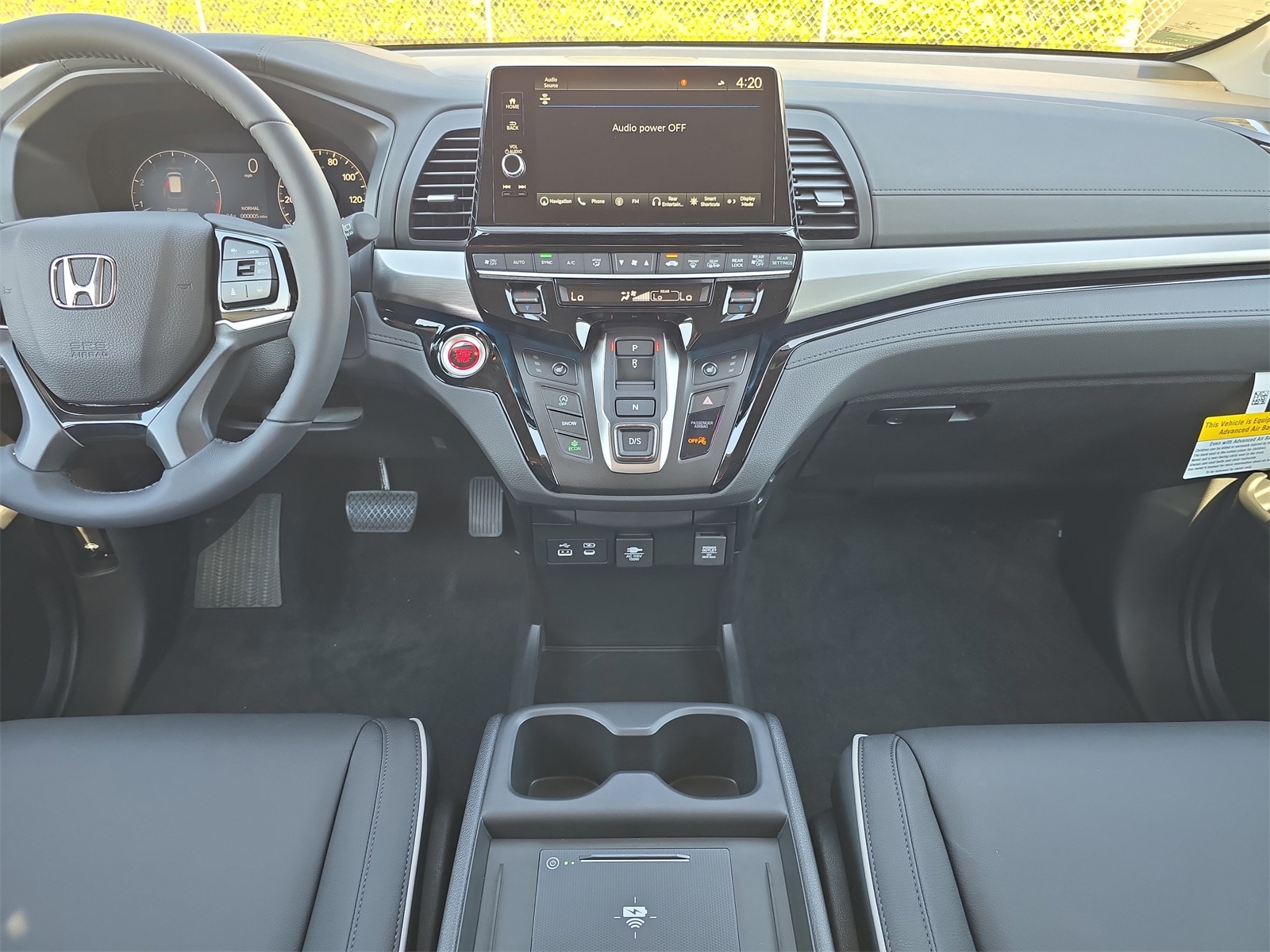 2026 Honda Odyssey Touring photo 12