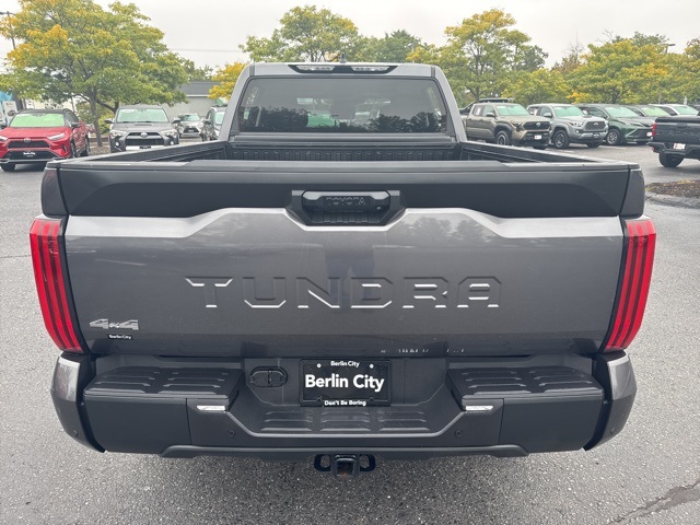 2022 Toyota Tundra SR5 photo 4