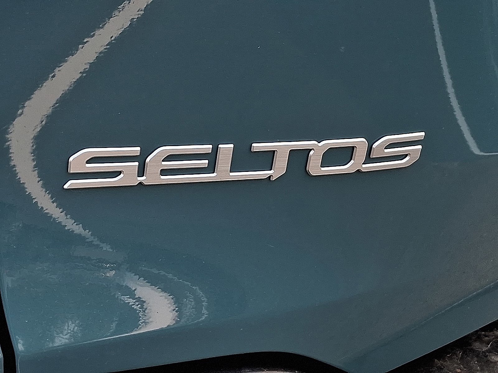 2026 Kia Seltos SX photo 5