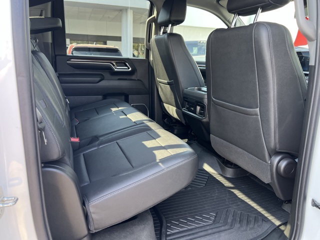2024 Chevrolet Silverado 2500HD LT photo 18