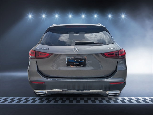 2021 Mercedes Benz GLA 250 4MATIC photo 3