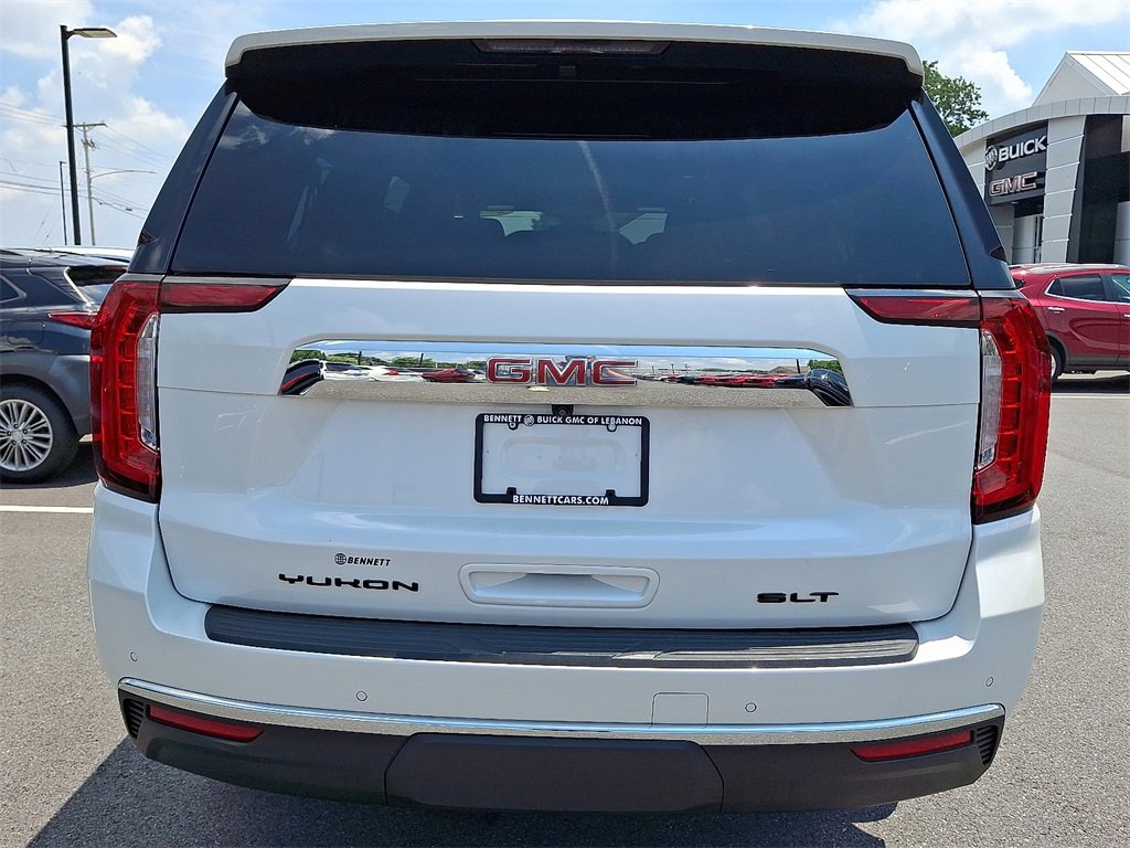 2023 Gmc Yukon XL SLT photo 3