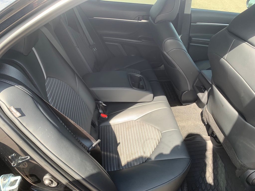 2023 Toyota Camry SE photo 22