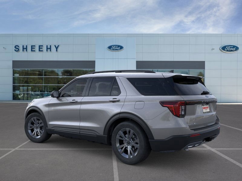 2026 Ford Explorer photo 3