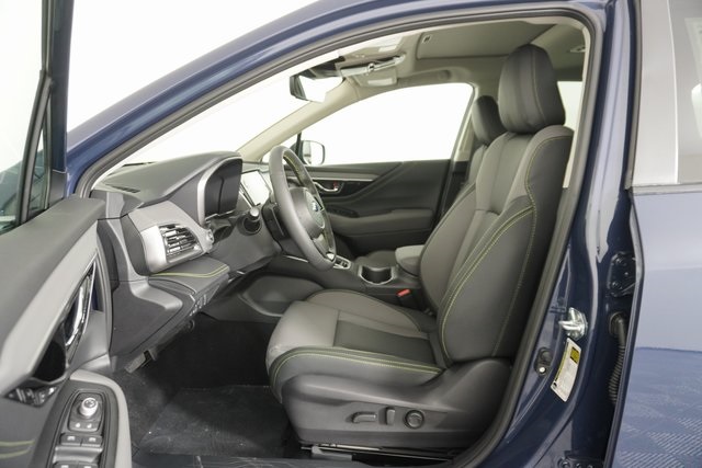2025 Subaru Outback Onyx Edition photo 7