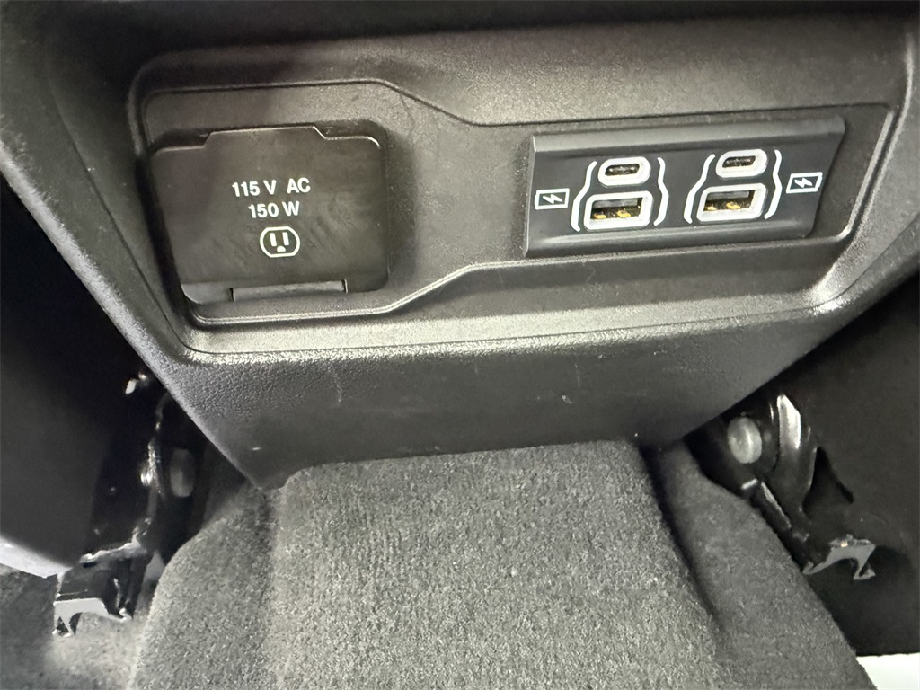 2024 Jeep Grand Cherokee Altitude photo 30