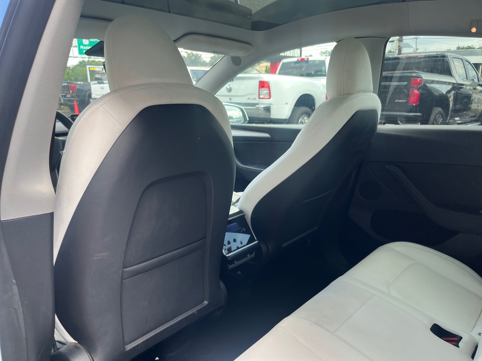 2023 Tesla Model Y Performance photo 19
