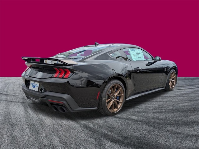 2025 Ford Mustang Dark Horse Premium photo 4
