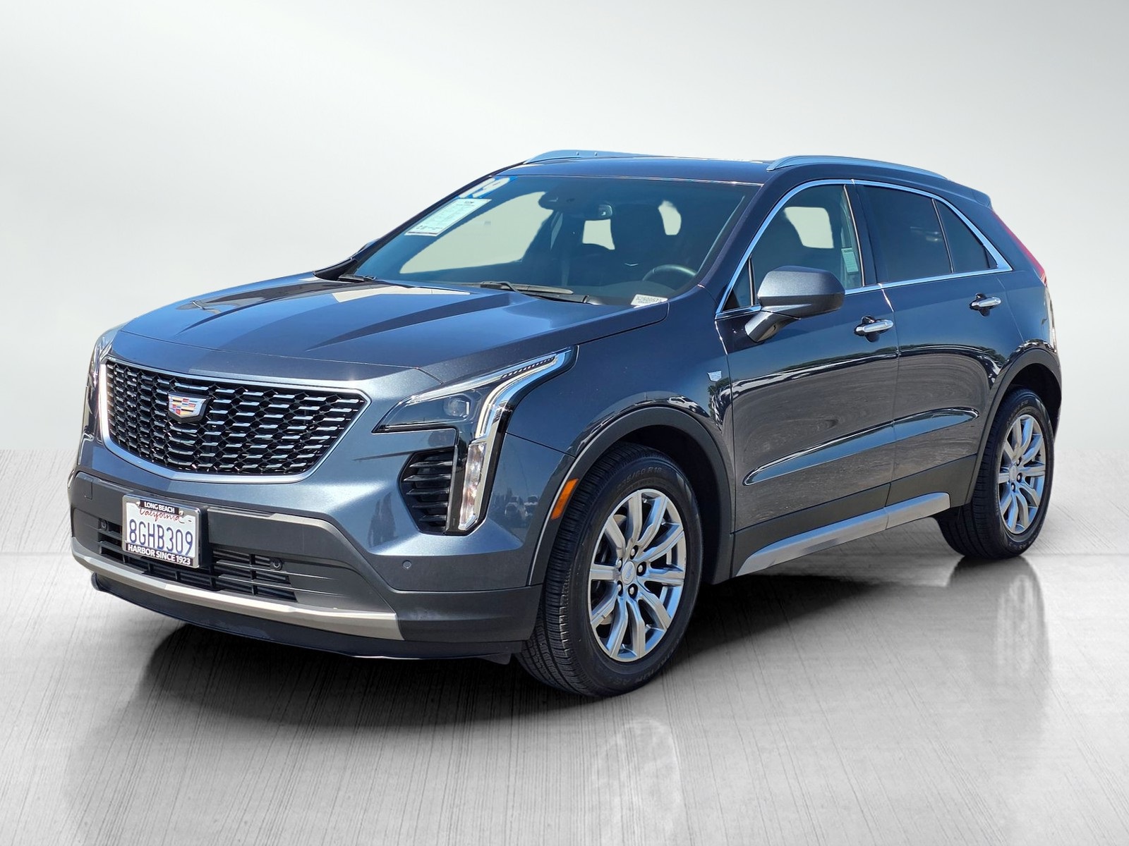 2019 Cadillac XT4 Premium Luxury photo 3