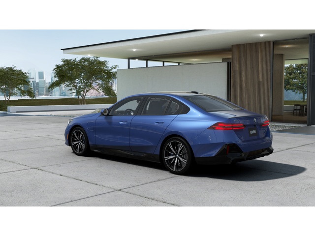 2026 Bmw 550e xDrive photo 2