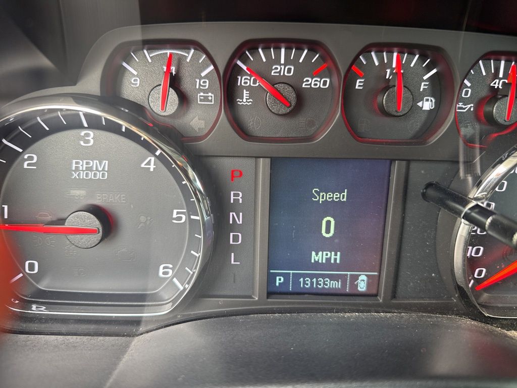 2017 Chevrolet Silverado 1500 photo 3