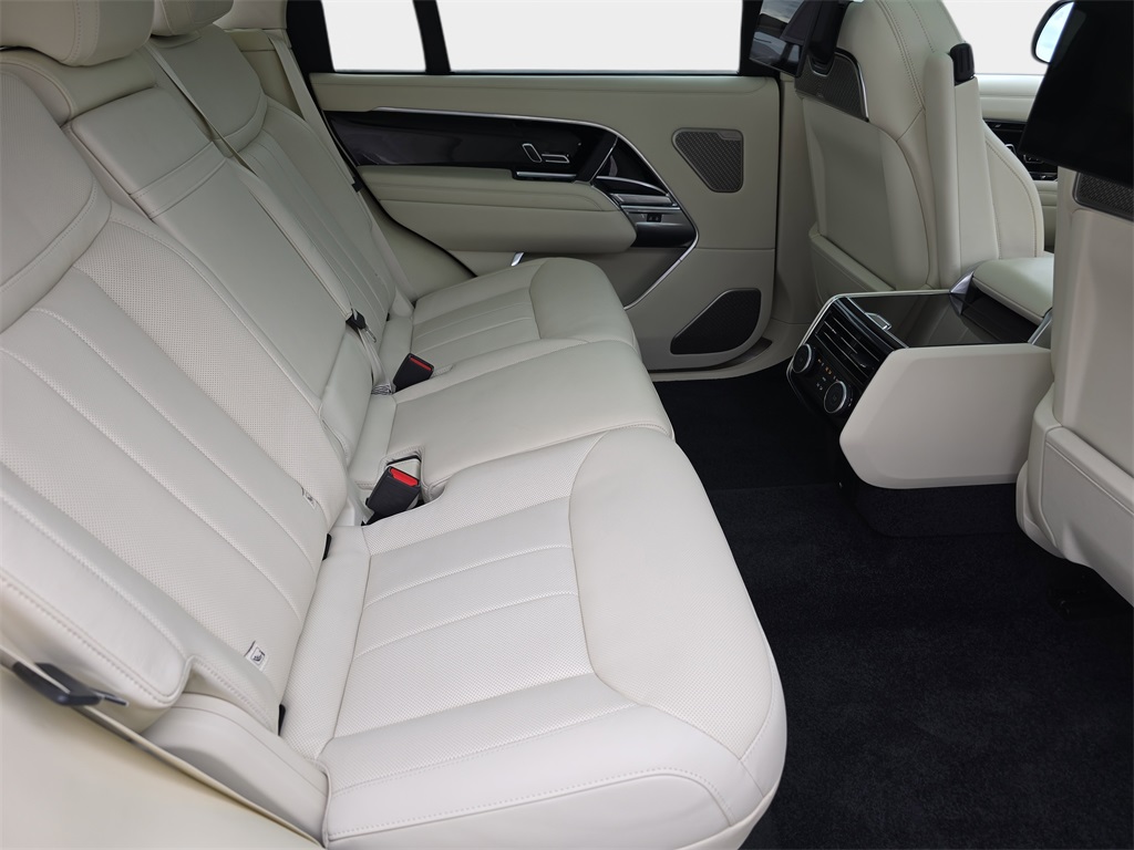 2023 Land Rover Range Rover Autobiography photo 8