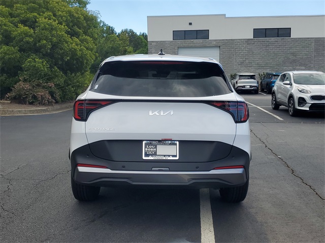 2026 Kia Sportage LX photo 4