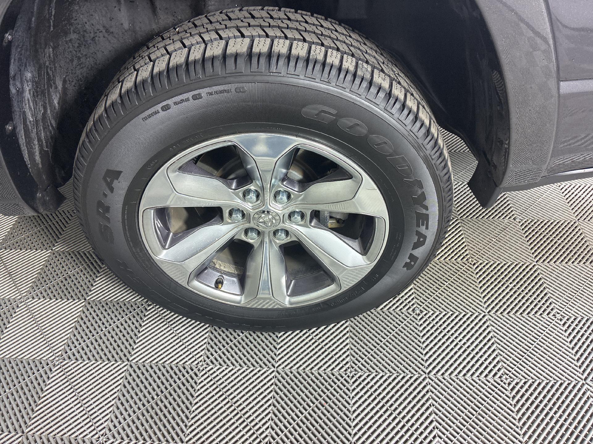 2019 Ram 1500 Limited photo 11