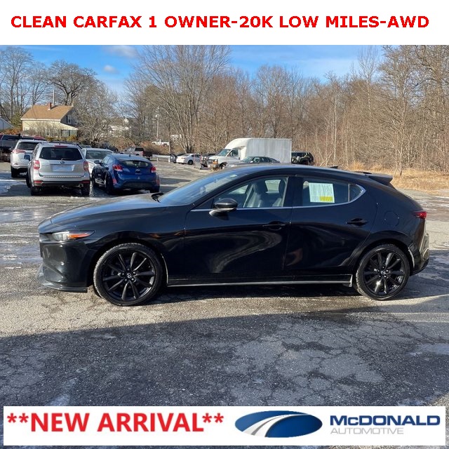 2021 Mazda Mazda3 Premium Plus's photo